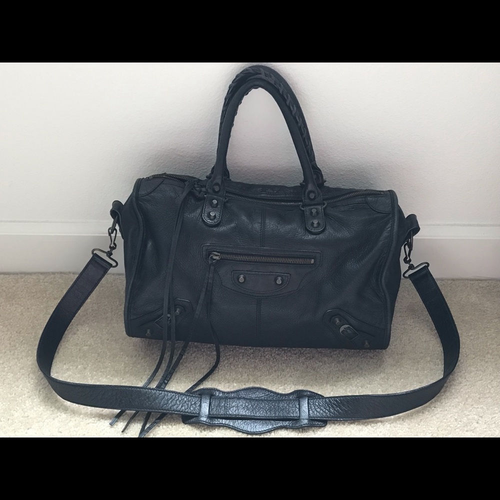 Balenciaga classic twiggy boston bag (Almost New)